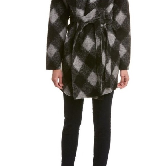 Tommy Bahama Jackets & Blazers - EUC Tommy Bahama Black and Gray Coat